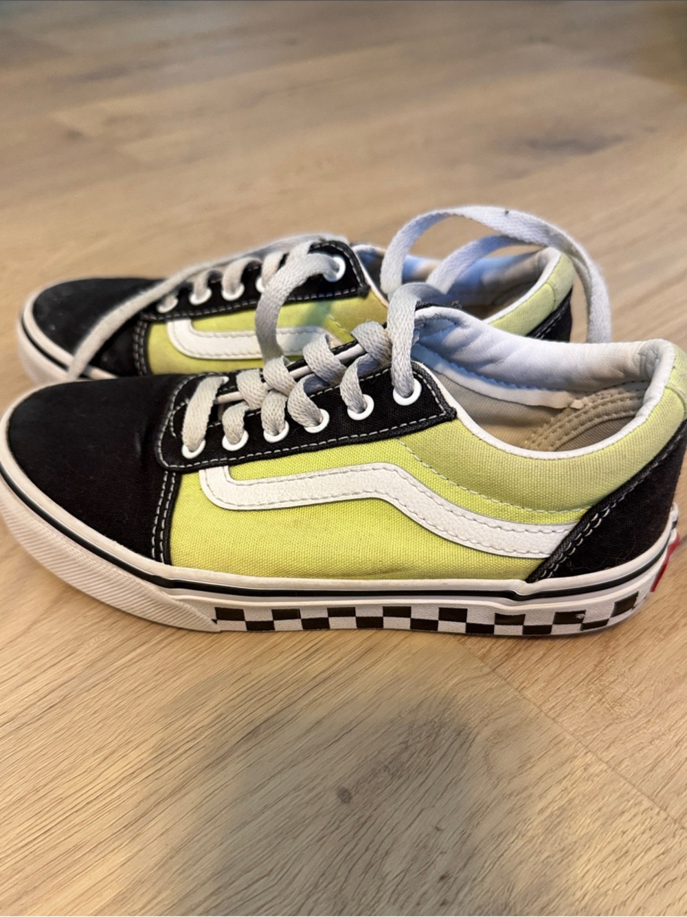 Vans Ward Kids Old Skool Neon Lime and Black Skate Sneakers